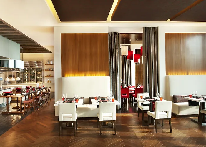 The St. Regis 5*