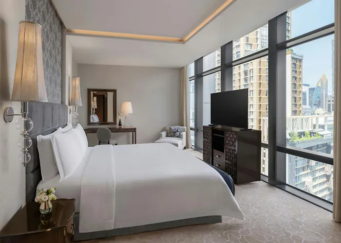 The St. Regis 5*